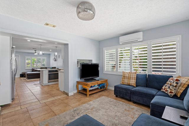 520 SE Dolphin Drive, Stuart, FL 34996