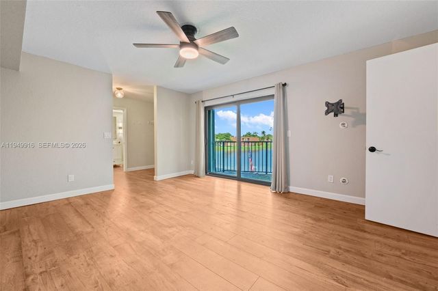 11875 SW 12th Pl, Davie, FL 33325