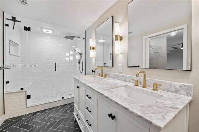 11875 SW 12th Pl, Davie, FL 33325