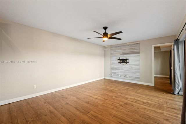 11875 SW 12th Pl, Davie, FL 33325