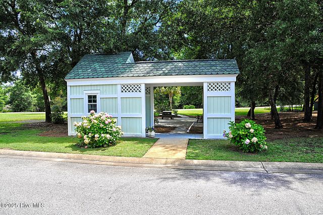 5138 Fernwood Drive, Southport, NC 28461