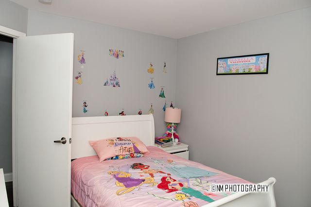 16229 Marshfield Avenue, Markham, IL 60428