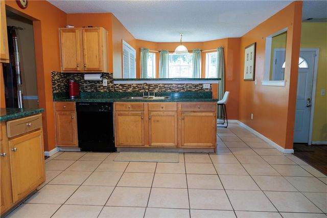 6807 Hill Creek Cove, Lithonia, GA 30058