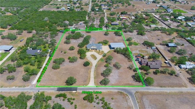 5332 Alegre Ln, Robstown, TX 78380