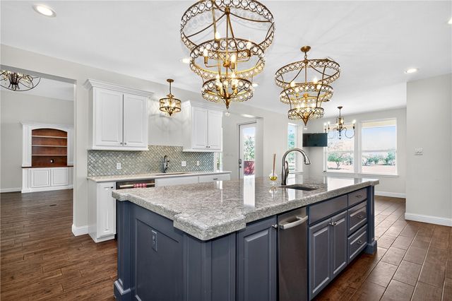 5332 Alegre Ln, Robstown, TX 78380