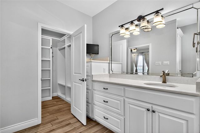 5332 Alegre Ln, Robstown, TX 78380