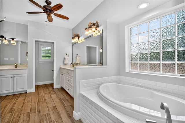 5332 Alegre Ln, Robstown, TX 78380