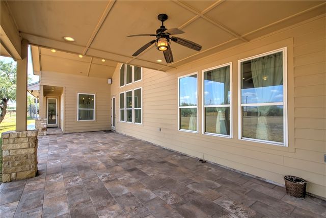 5332 Alegre Ln, Robstown, TX 78380