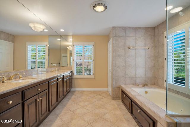 12048 Silver Crest Street, Moorpark, CA 93021