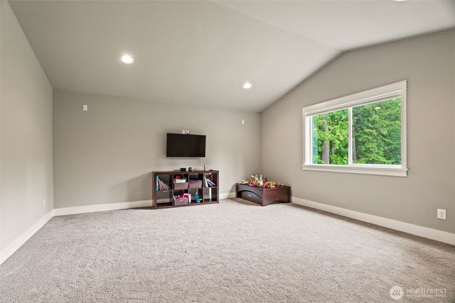 10103 52nd Street SE, Snohomish, WA 98290