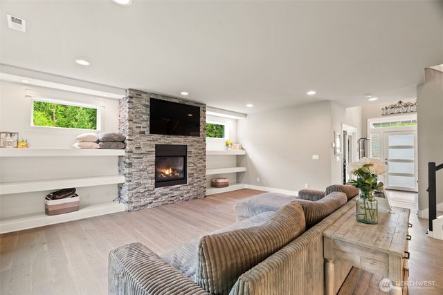 10103 52nd Street SE, Snohomish, WA 98290