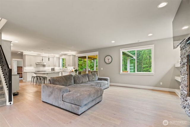 10103 52nd Street SE, Snohomish, WA 98290
