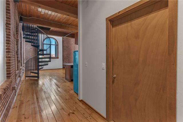 407 Pine Street 303, Providence, RI 02903