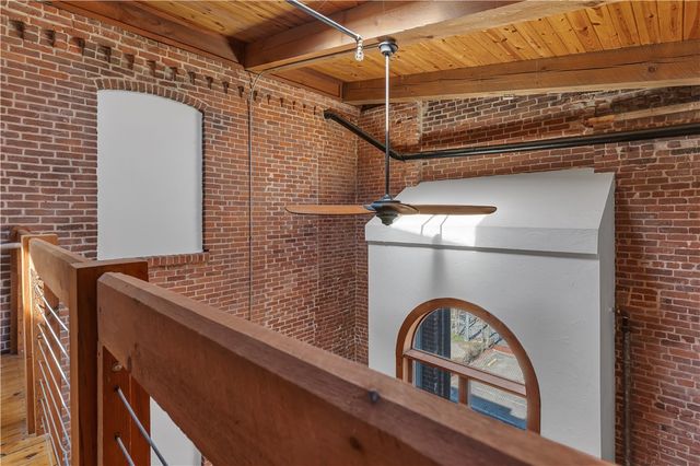 407 Pine Street 303, Providence, RI 02903