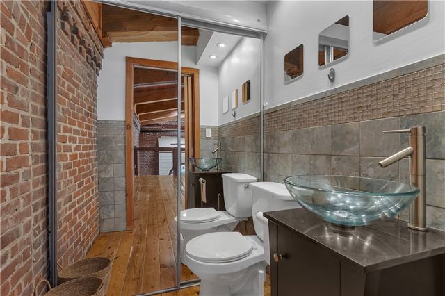 407 Pine Street 303, Providence, RI 02903