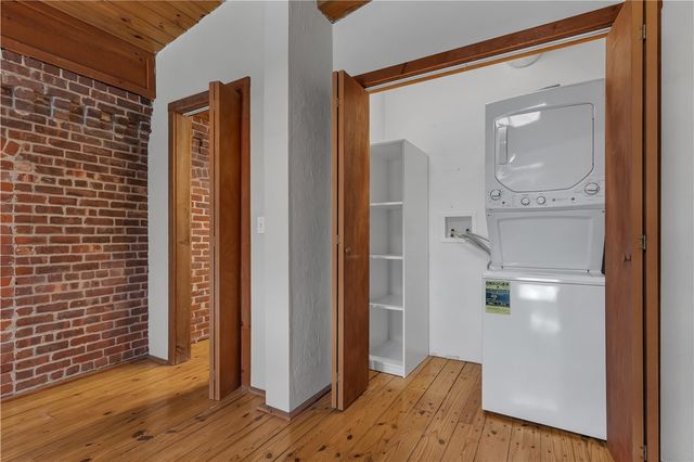 407 Pine Street 303, Providence, RI 02903