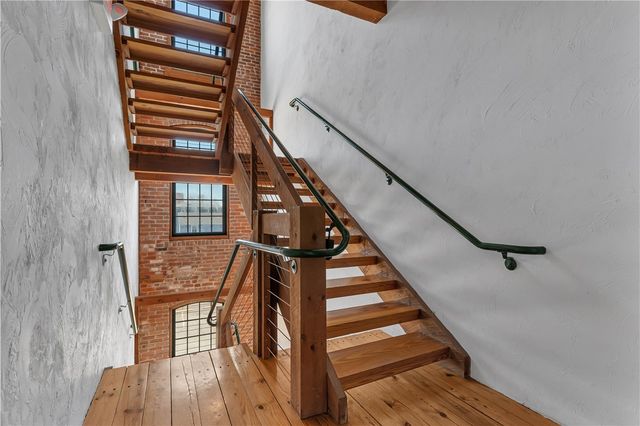 407 Pine Street 303, Providence, RI 02903