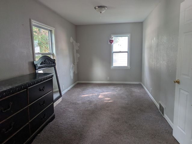259 20th Avenue S, South Saint Paul, MN 55075