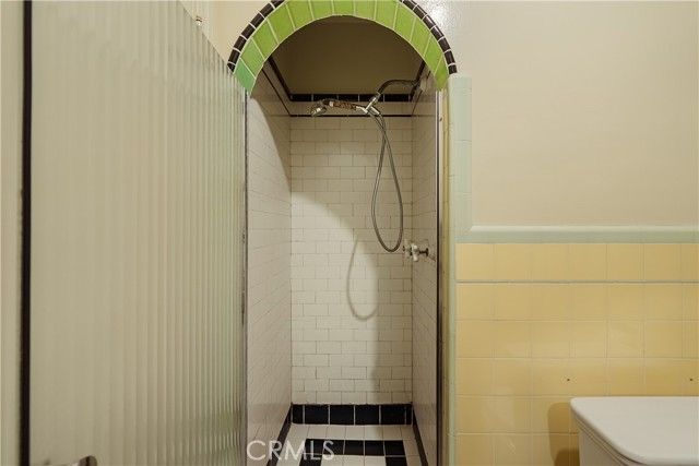 1209 S 9th Street, Alhambra, CA 91801