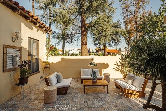 1209 S 9th Street, Alhambra, CA 91801