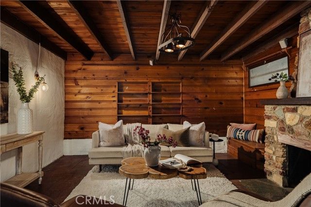 1209 S 9th Street, Alhambra, CA 91801