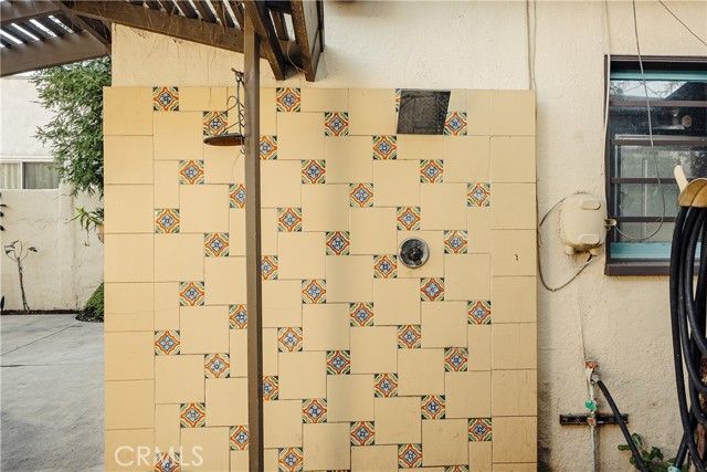 1209 S 9th Street, Alhambra, CA 91801