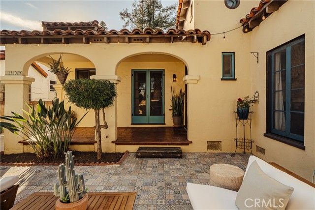 1209 S 9th Street, Alhambra, CA 91801