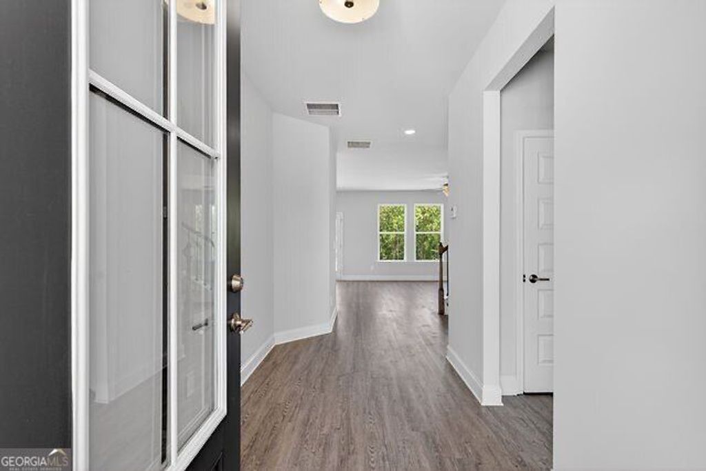 47 Shelby Court, Commerce, GA 30529 — photo 4
