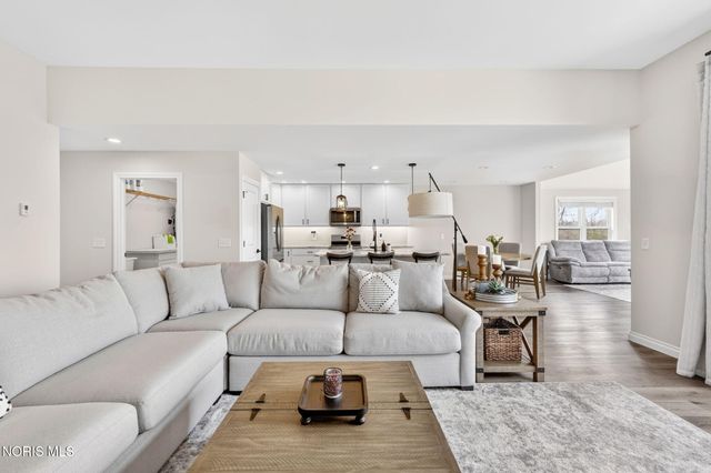 3464 Moonlit Pass, Monclova, OH 43542