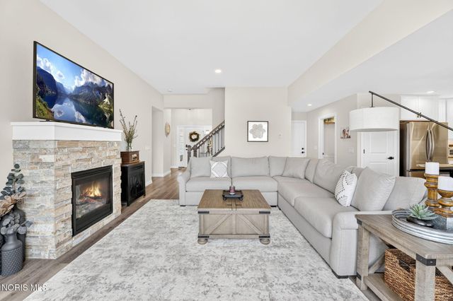 3464 Moonlit Pass, Monclova, OH 43542