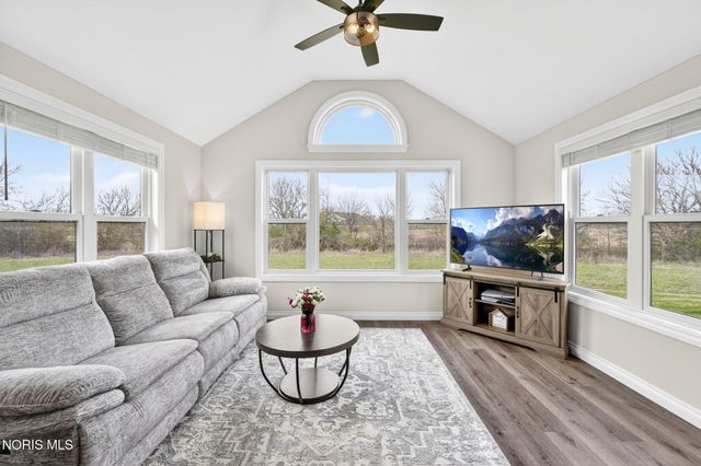 3464 Moonlit Pass, Monclova, OH 43542