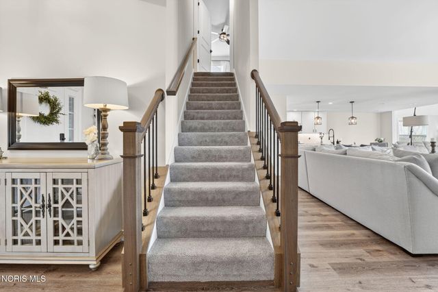 3464 Moonlit Pass, Monclova, OH 43542