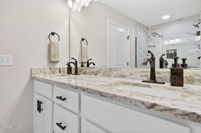 3464 Moonlit Pass, Monclova, OH 43542