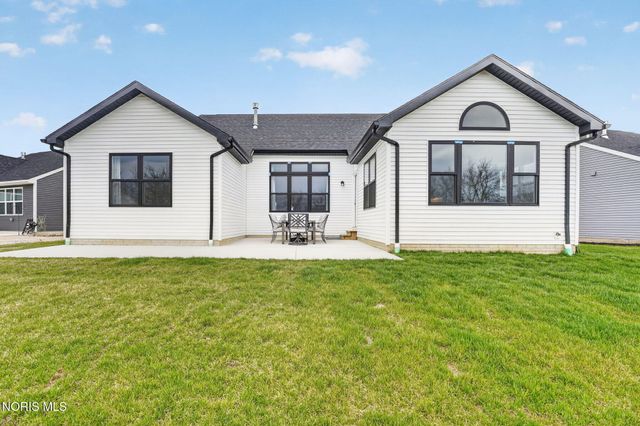 3464 Moonlit Pass, Monclova, OH 43542