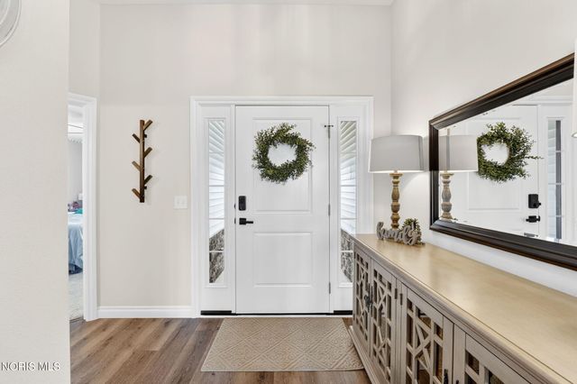 3464 Moonlit Pass, Monclova, OH 43542