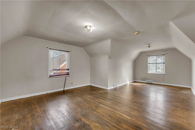 6494 S Canterbury Road, Parma, OH 44129