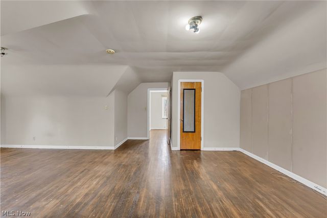 6494 S Canterbury Road, Parma, OH 44129