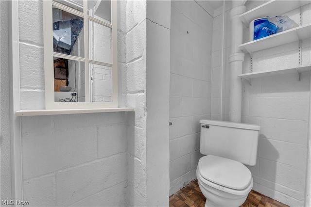 6494 S Canterbury Road, Parma, OH 44129