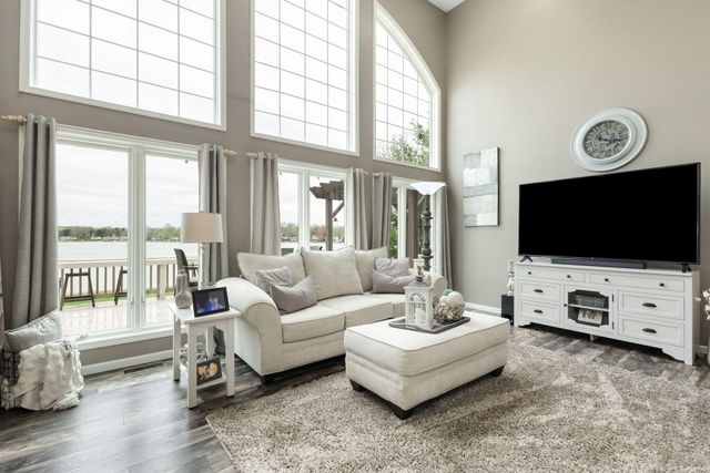 1256 Barron Lake Road, Niles, MI 49120