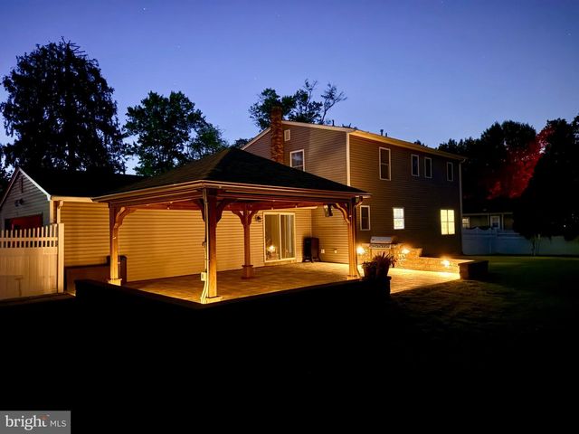 316 EVELYN AVE, Hamilton, NJ 08619