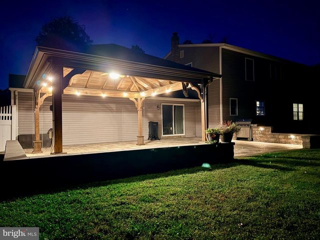 316 EVELYN AVE, Hamilton, NJ 08619