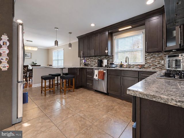 316 EVELYN AVE, Hamilton, NJ 08619
