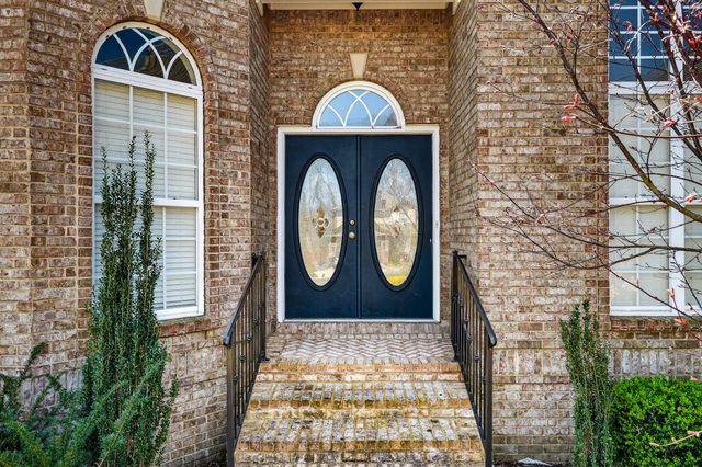 12 Sonoma Dr, Fayetteville, TN 37334