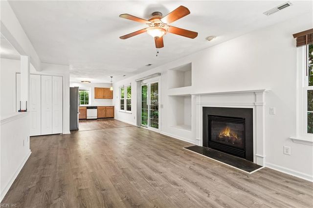 407 Stonegate WAY, Suffolk, VA 23435