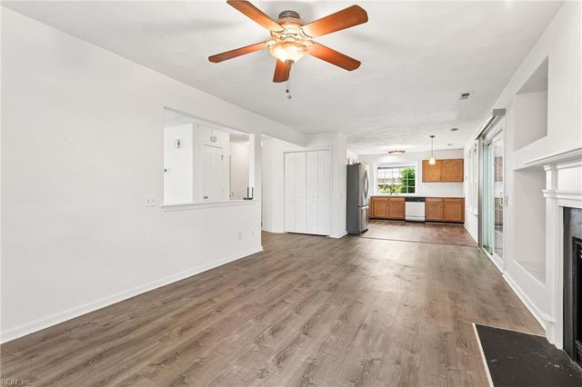 407 Stonegate WAY, Suffolk, VA 23435