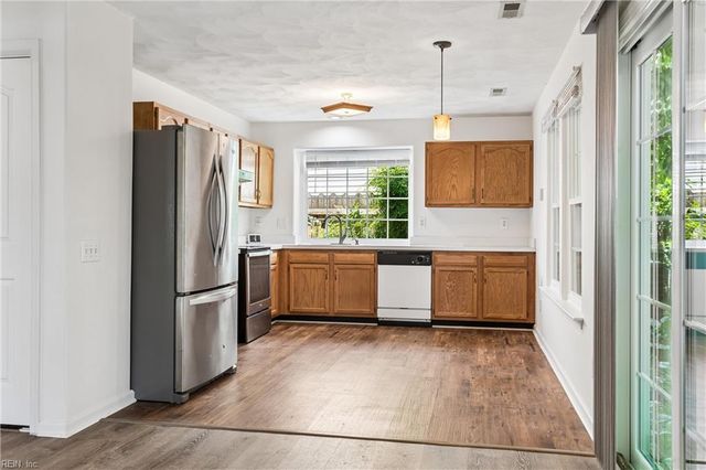 407 Stonegate WAY, Suffolk, VA 23435