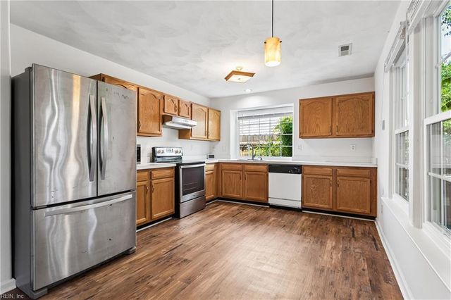 407 Stonegate WAY, Suffolk, VA 23435