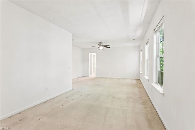 407 Stonegate WAY, Suffolk, VA 23435