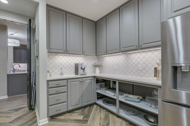 1316 Cassiopeia WAY, Austin, TX 78732