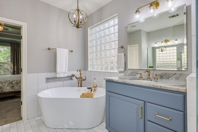 1316 Cassiopeia WAY, Austin, TX 78732